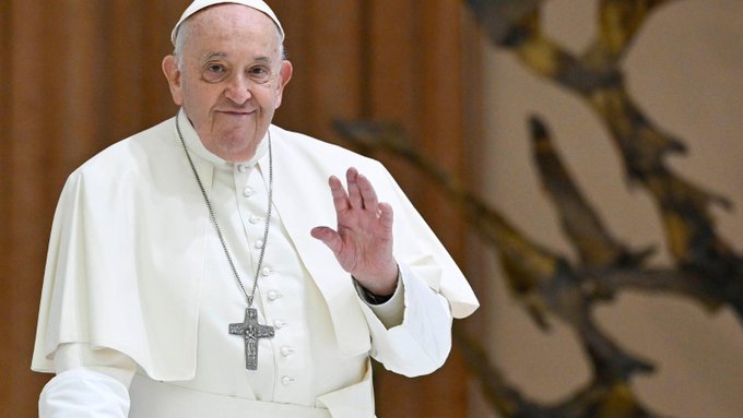 El papa pide el don de la paz en esta Semana Santa