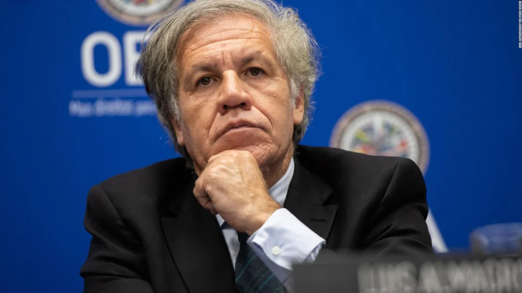 Almagro urge al 