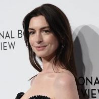 Anne Hathaway confesó que lleva 5 años sin beber alcohol: “es un hito” - Noticias de hoy en República Dominicana | De Último Minuto