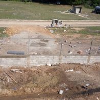 Autoridades trabajan en reconstrucción de verja perimetral en La Victoria - Noticias de hoy en República Dominicana | De Último Minuto
