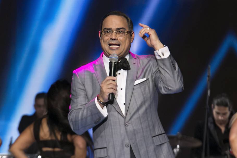 Gilberto Santa Rosa será condecorado con un doctor honoris causa de Berklee