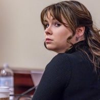 Sentencian a 18 meses de prisión a la armera del rodaje de “Rust