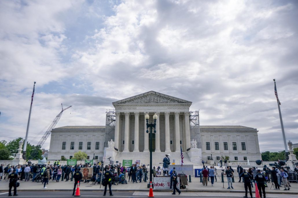 Inicia audiencia en el Supremo de EE.UU. sobre la inmunidad judicial de Trump