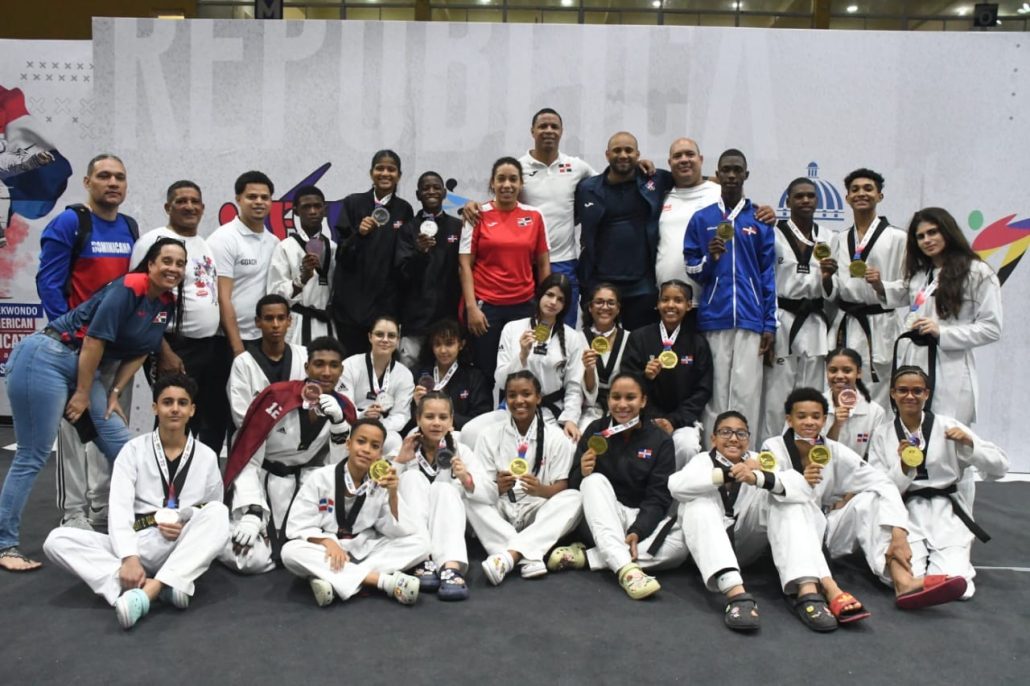 RD conquista las dos últimas categorías del Dominican Open de Taekwondo