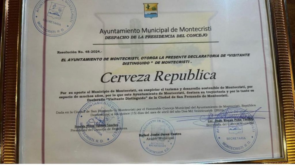 Cerveza República: Reconocida como 'Visitante Distinguido' por el Ayuntamiento de Montecristi | 2 | Cerveza República: Reconocida como 'Visitante Distinguido' por el Ayuntamiento de Montecristi - Noticias de hoy en República Dominicana | De Último Minuto