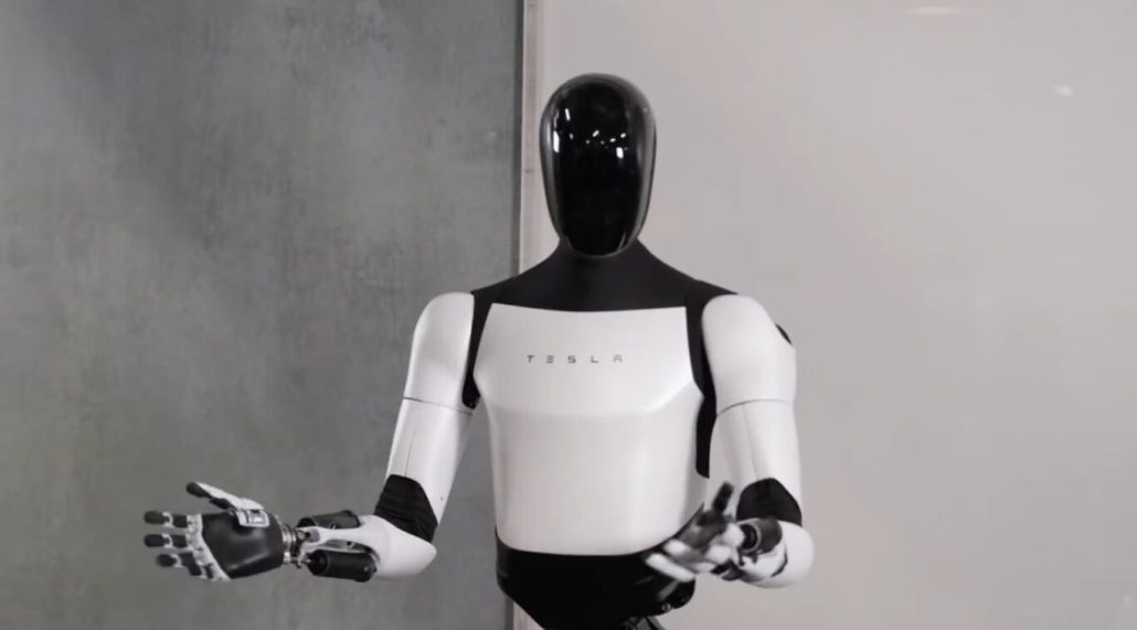 Elon Musk Anuncia lanzamiento de Optimus, el Robot Humanoide