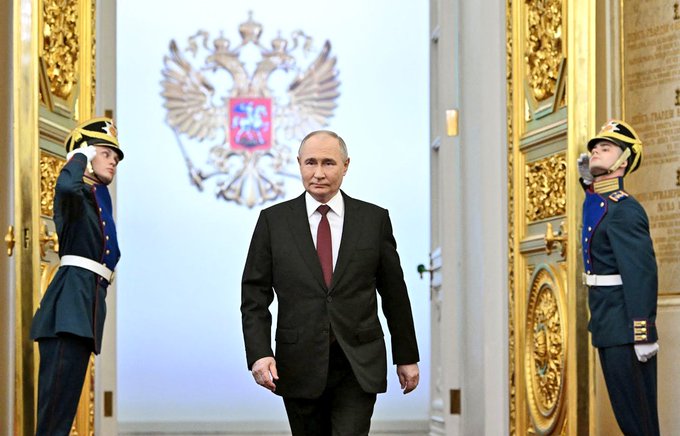 Putin es investido como presidente en el Kremlin para un quinto mandato de seis años