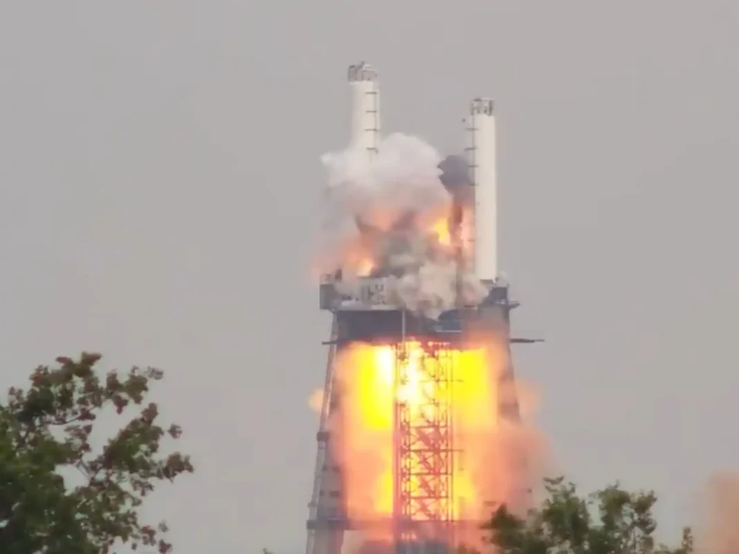Prueba de SpaceX en Texas terminó en explosión