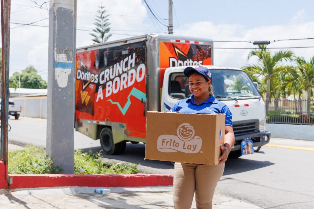 PepsiCo Frito-Lay busca diversificar su fuerza de ventas incorporando a más mujeres dominicanas