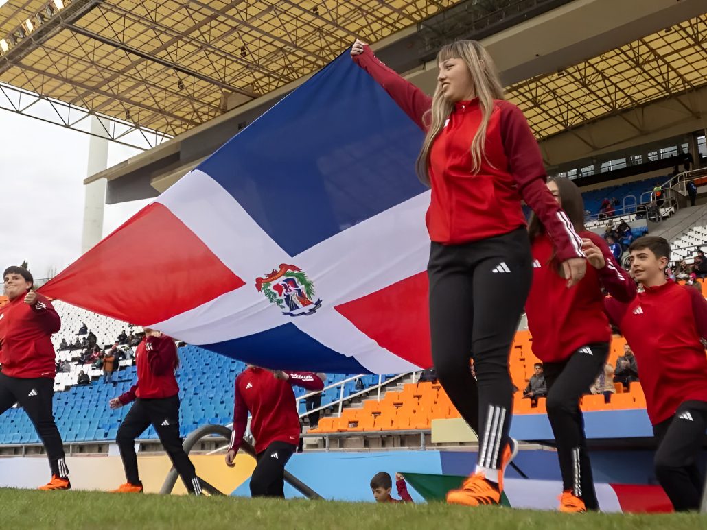 FIFA desvela emblema del Mundial Femenino Sub-17 en RD