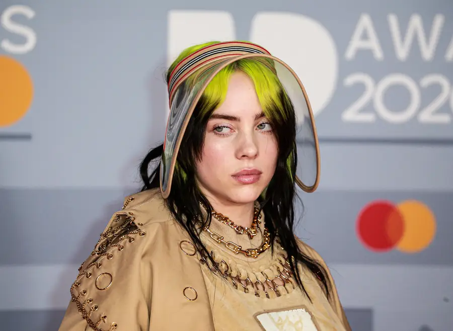 Billie Eilish, la más jóven en superar los 100 millones de oyentes mensuales en Spotify