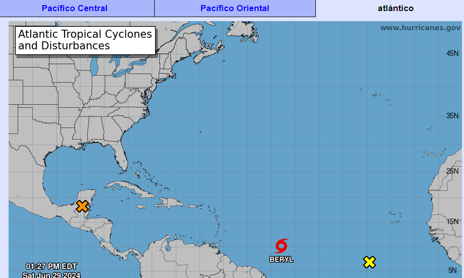 El Caribe Oriental emite alerta de huracán por aproximación de tormenta tropical Beryl