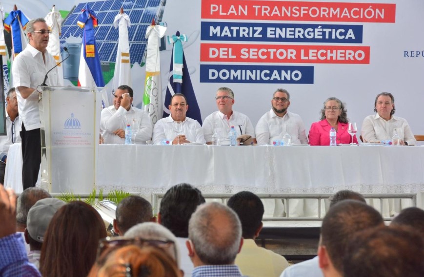 Producción lechera dominicana adopta la energía verde