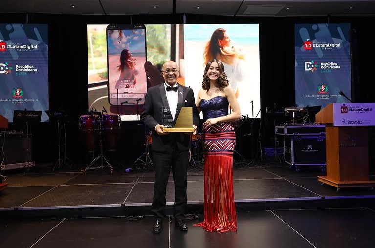 Grupo Puntacana recibe tres galardones en los premios Latam Digital 2024 de Interlat