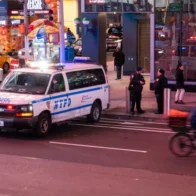 Tres heridos y un adolescente detenido en un tiroteo en Time Square en Nueva York