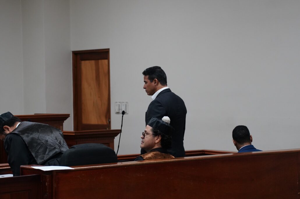 Corte de Apelación ratifican prisión domiciliaria a Adán Cáceres