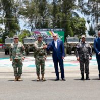 Presidente Abinader entrega 44 nuevos vehículos al Ejército - Noticias de hoy en República Dominicana | De Último Minuto