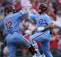 Golpe por partida doble para los Filis: Bryce Harper y Kyle Schwarber inhabilitados - Noticias de hoy en República Dominicana | De Último Minuto