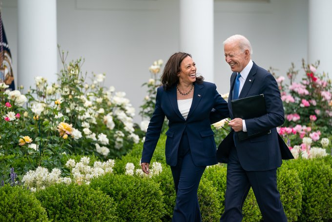 Biden pide el voto para Kamala Harris tras abandonar la carrera a la presidencia