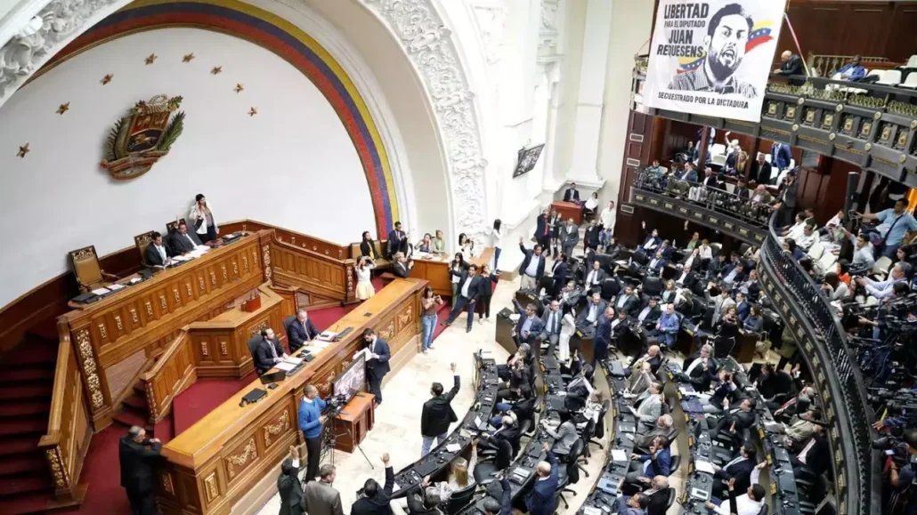 Parlamento de Venezuela respalda el resultado oficial de las elecciones presidenciales