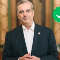 Abinader primer político dominicano que logra verificación en su canal de Whatsapp - Noticias de hoy en República Dominicana | De Último Minuto