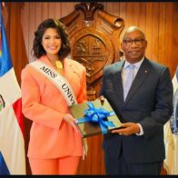 Miss Universo Sheynnis Palacios realiza conversatorio con estudiantes de la UASD - Noticias de hoy en República Dominicana | De Último Minuto