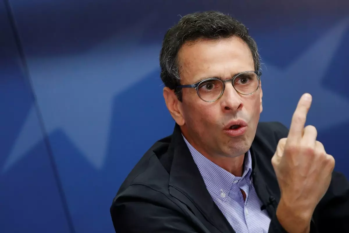 Capriles: Maduro eligió "el peor camino" al "desconocer" que el pueblo "le votó en contra"