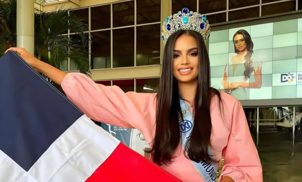 Roban prendas valoradas en 10.000 dólares a Miss Mundo República Dominicana en PR