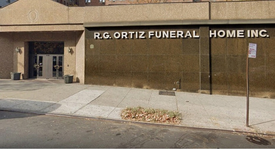 Funeraria en Alto Manhattan deberá pagar US$604.000 a demandantes dominicanos