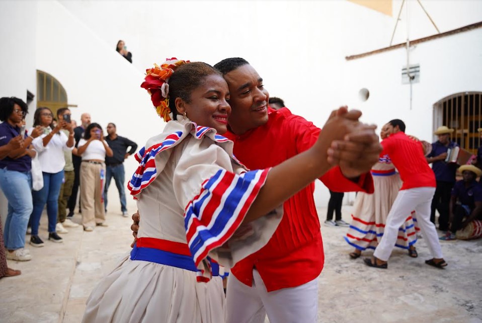 RD clausura con éxito ciclo de conferencias y talleres sobre bachata y merengue