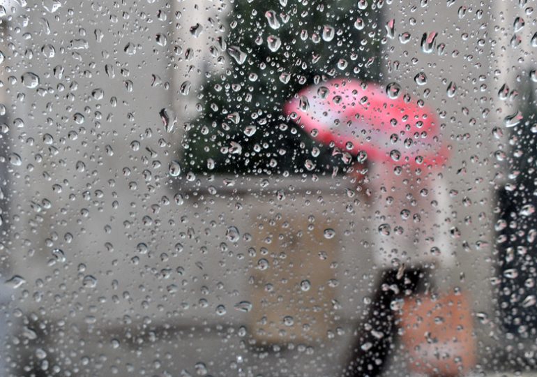 Vaguada provocará lluvias y seguirán las temperaturas calurosas