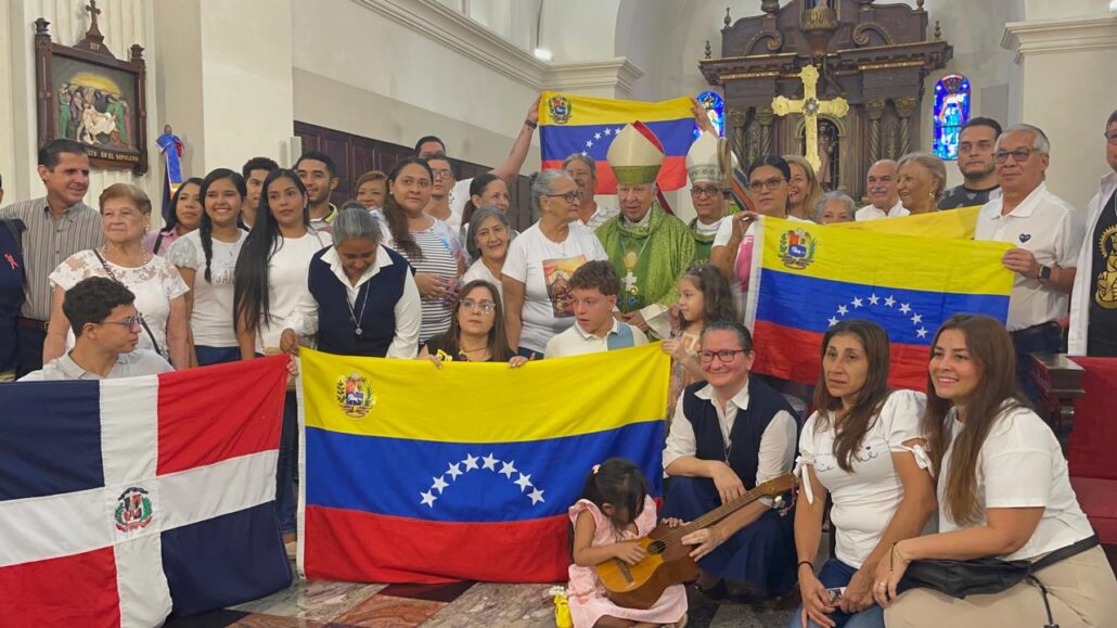 Oran por la paz y libertad de Venezuela