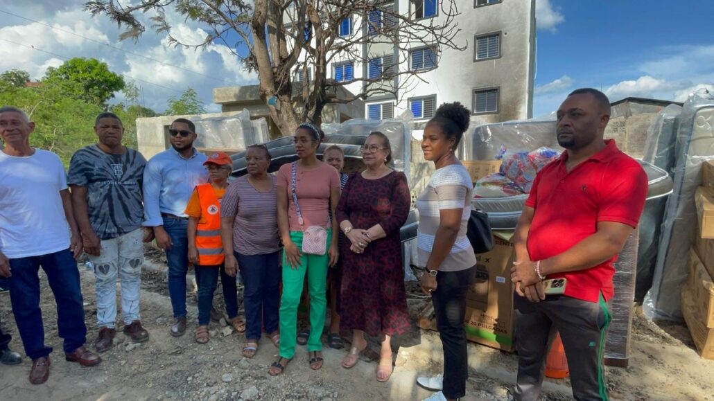 Gobernadora de Santiago muestra preocupación por cantidad de incendios registrados