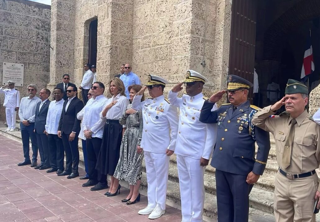 Vicepresidenta Raquel Peña encabeza actos conmemorativos por 50 aniversario del Panteón de la Patria