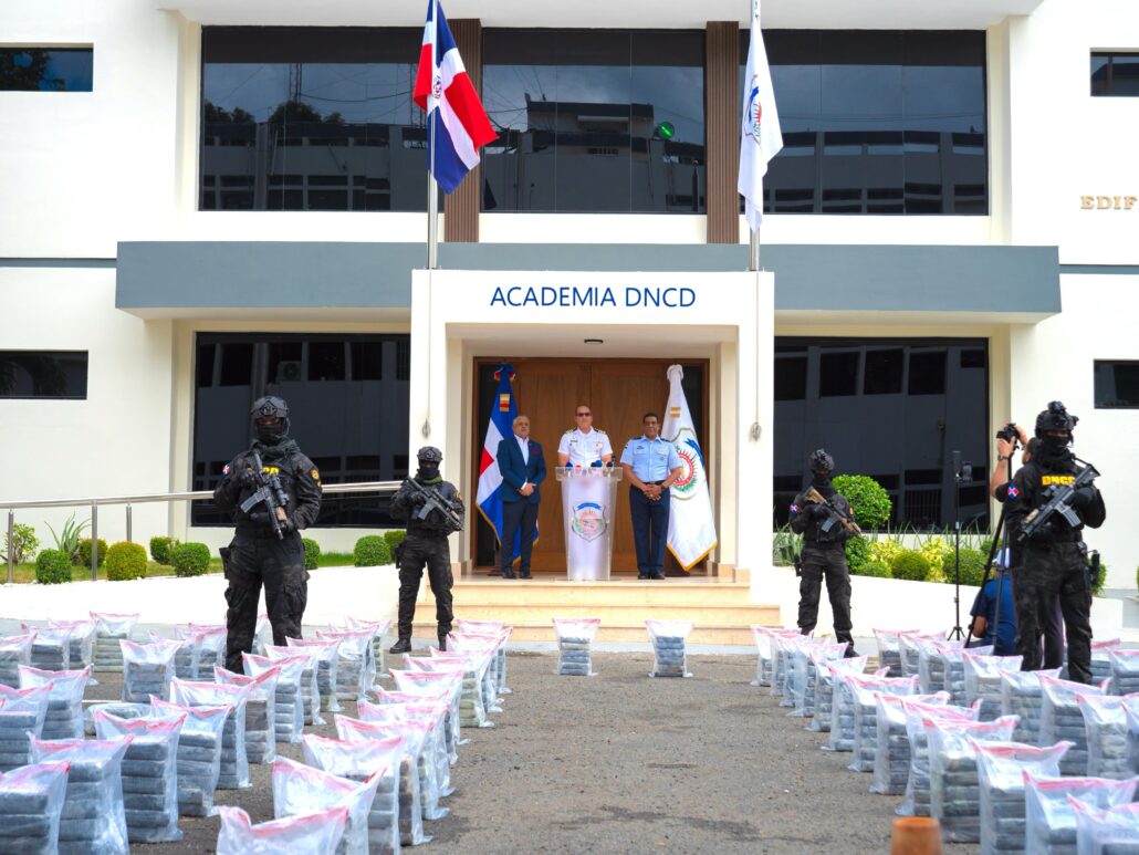Incautan una tonelada de cocaína en las costas de la provincia La Altagracia - Noticias de hoy en República Dominicana | De Último Minuto