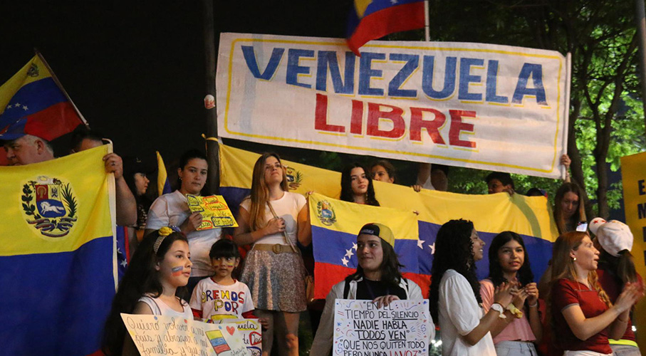 Venezolanos gritan 