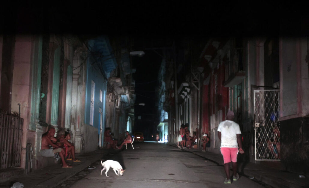 Los apagones afectarán más de un tercio de Cuba en la tarde-noche de este martes