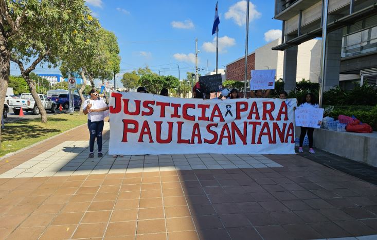 Organizaciones exigen justicia por el feminicidio de Paula Santana