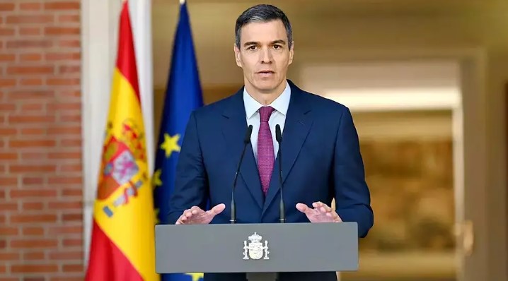 Sánchez se compromete a 