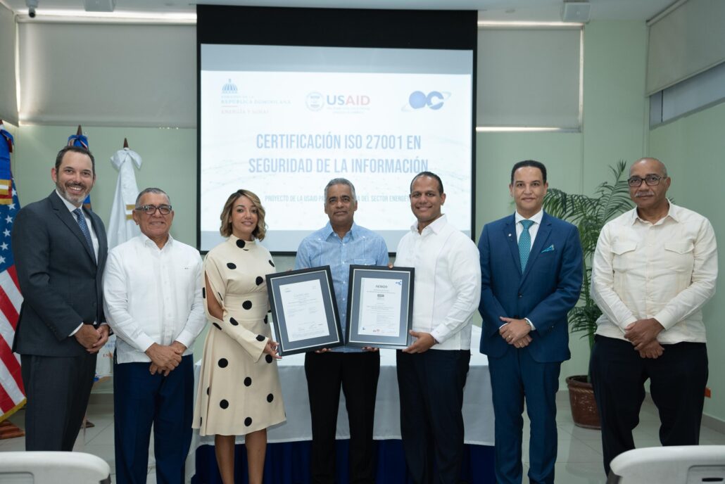 MEM y Organismo Coordinador del Sistema Eléctrico Interconectado reciben primera certificación ISO 27001 en ciberseguridad