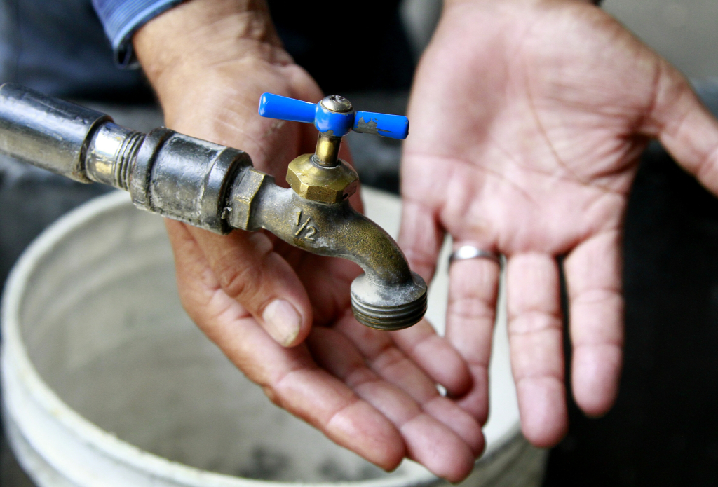 Sin agua en Pantoja, Los Alcarrizos y en Pedro Brand por salida de sistema Duey