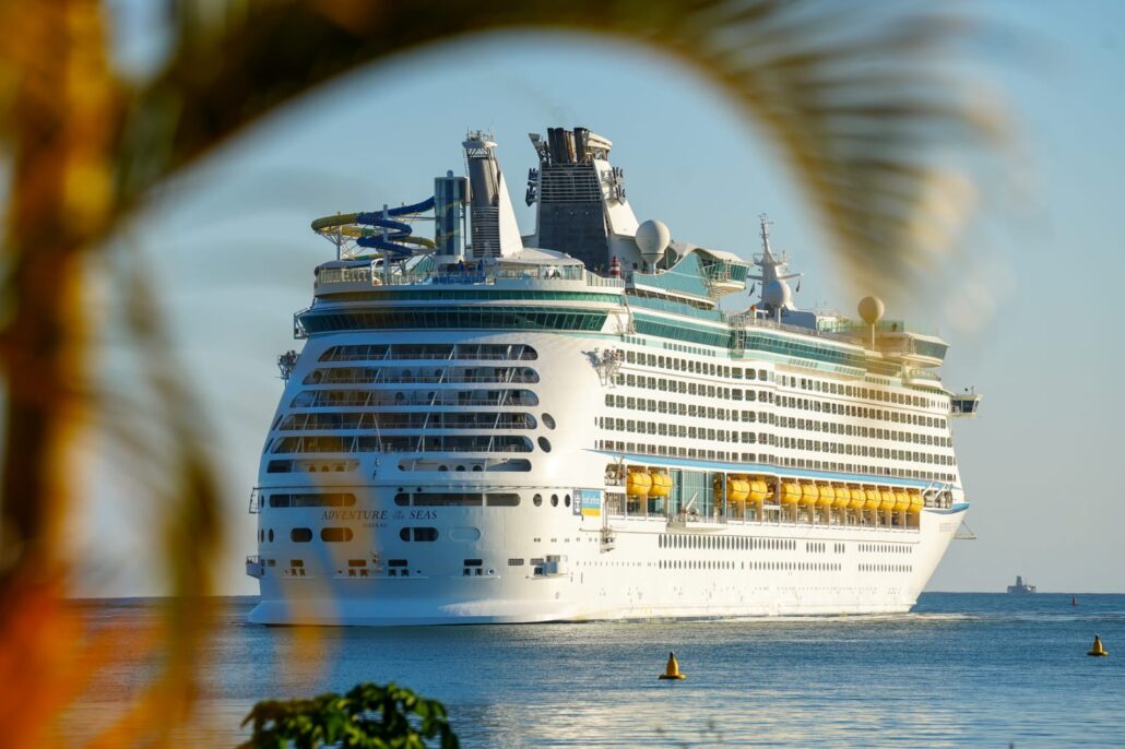 Jean Luis Rodríguez anuncia llegada de nuevo crucero a Port Cabo Rojo en octubre