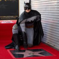 Batman, primer superhéroe con una estrella en el Paseo de la Fama de Hollywood - Noticias de hoy en República Dominicana | De Último Minuto