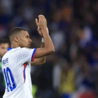 Mbappé tensa el pulso con el PSG al rechazar la propuesta de mediación de la Liga francesa - Noticias de hoy en República Dominicana | De Último Minuto