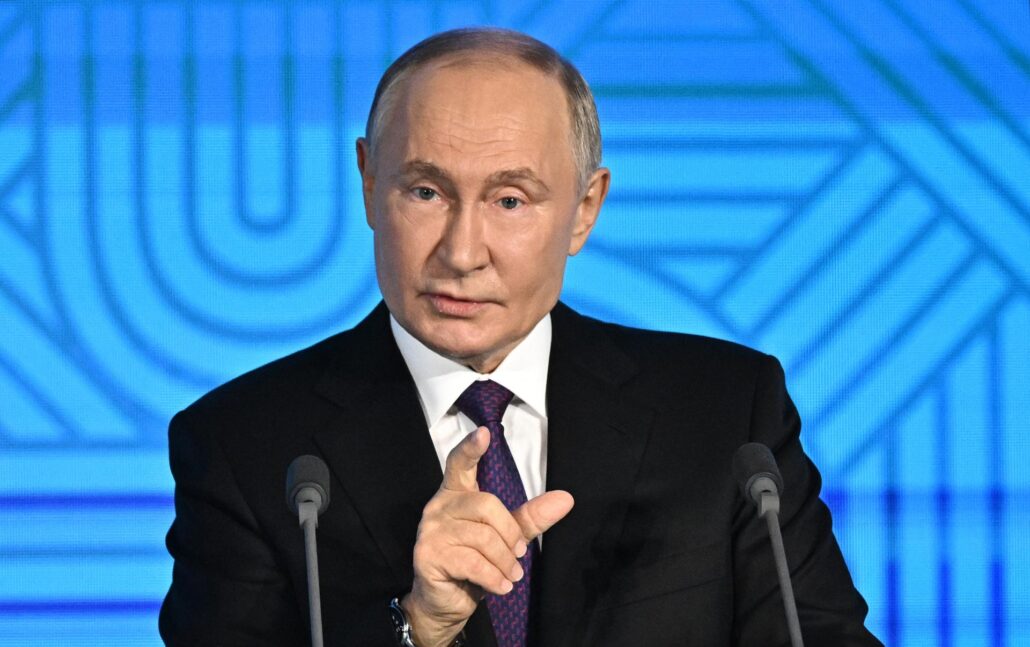 Putin dice que Rusia no tolerará que Ucrania se haga con armas nucleares