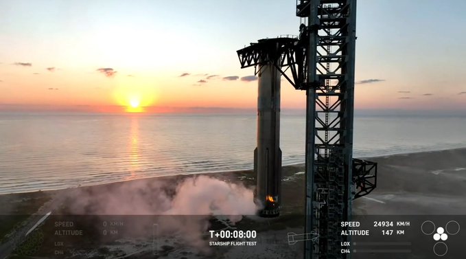 SpaceX prueba con éxito su Starship y captura la primera fase