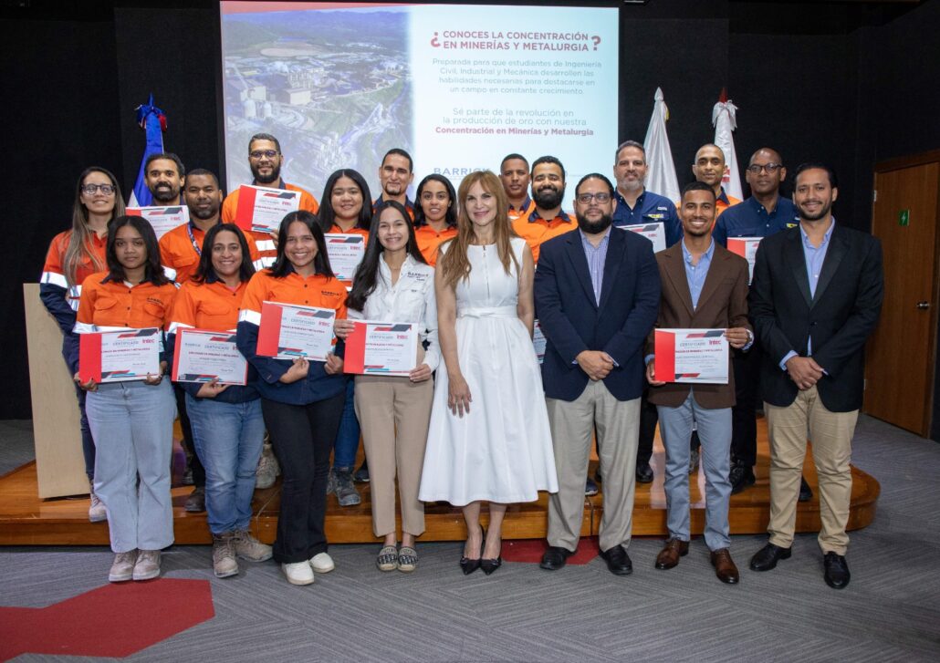 INTEC, Universidad de Chile y Barrick Pueblo Viejo gradúan primera corte del Diplomado en Minería y Metalurgia