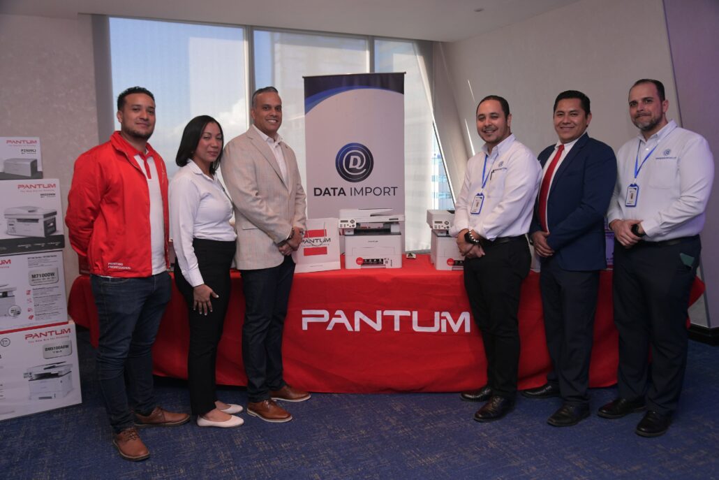 Data Import realiza lanzamiento de la marca Pantum en RD