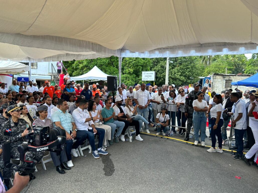 Jornada de Inclusión Social registra más de 1,100 jóvenes en programas y espera duplicar participación al cierre del día