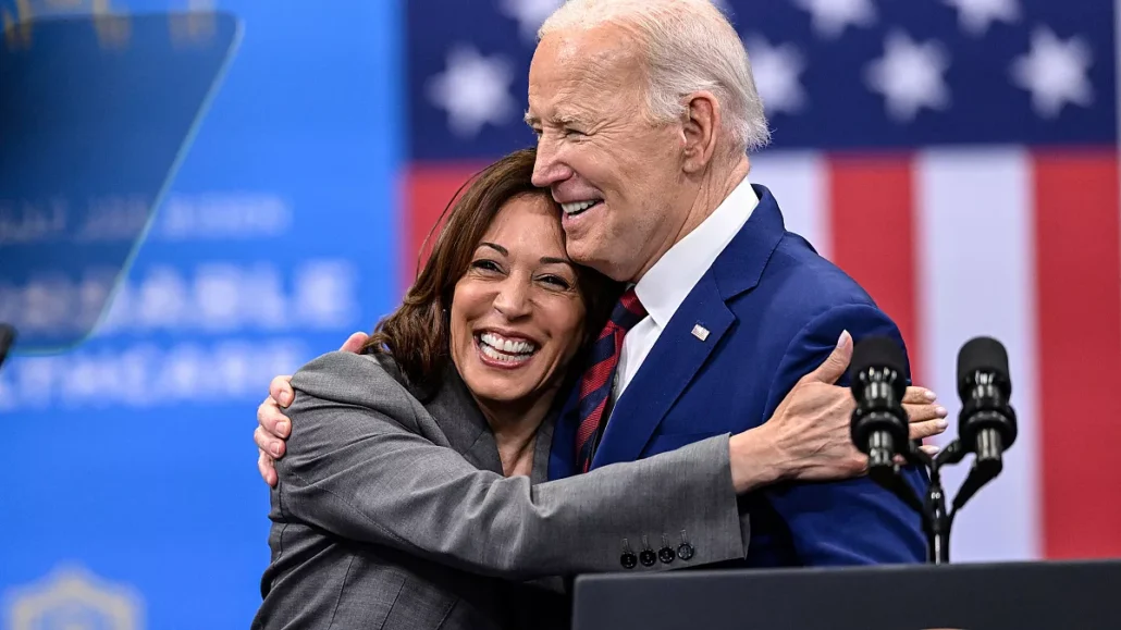 Joe Biden dice que elegir a Kamala Harris como vicepresidenta fue 